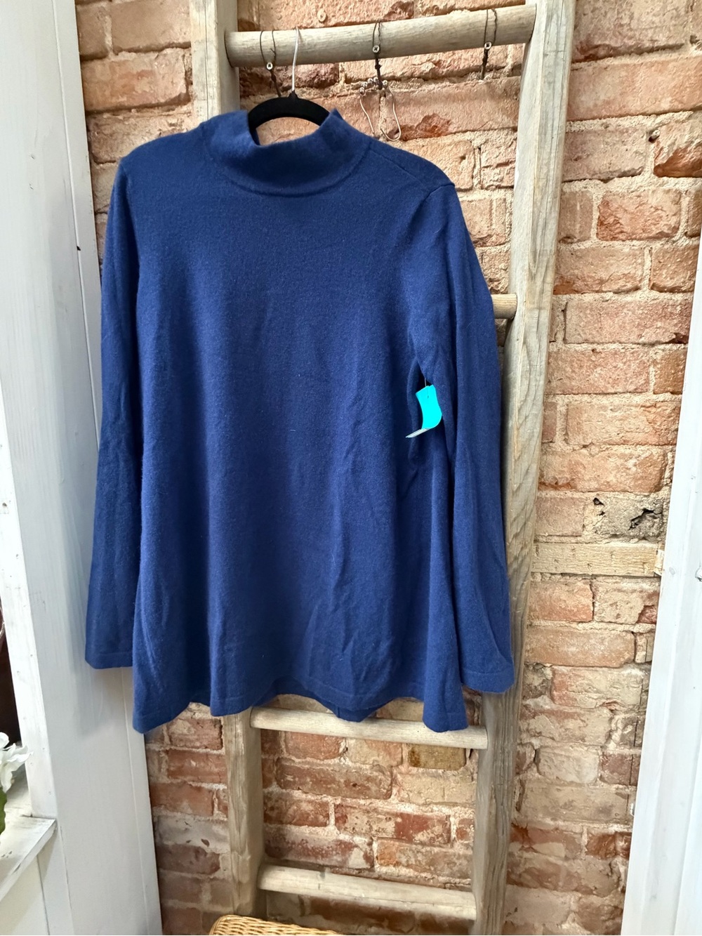 Lands' End 100 % Cashmere Navy Mock-Turtleneck Sweater